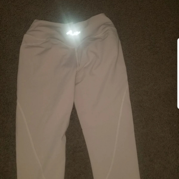 🔴SOLD🔴Alphalete Surface Power leggings - Picture 7 of 7